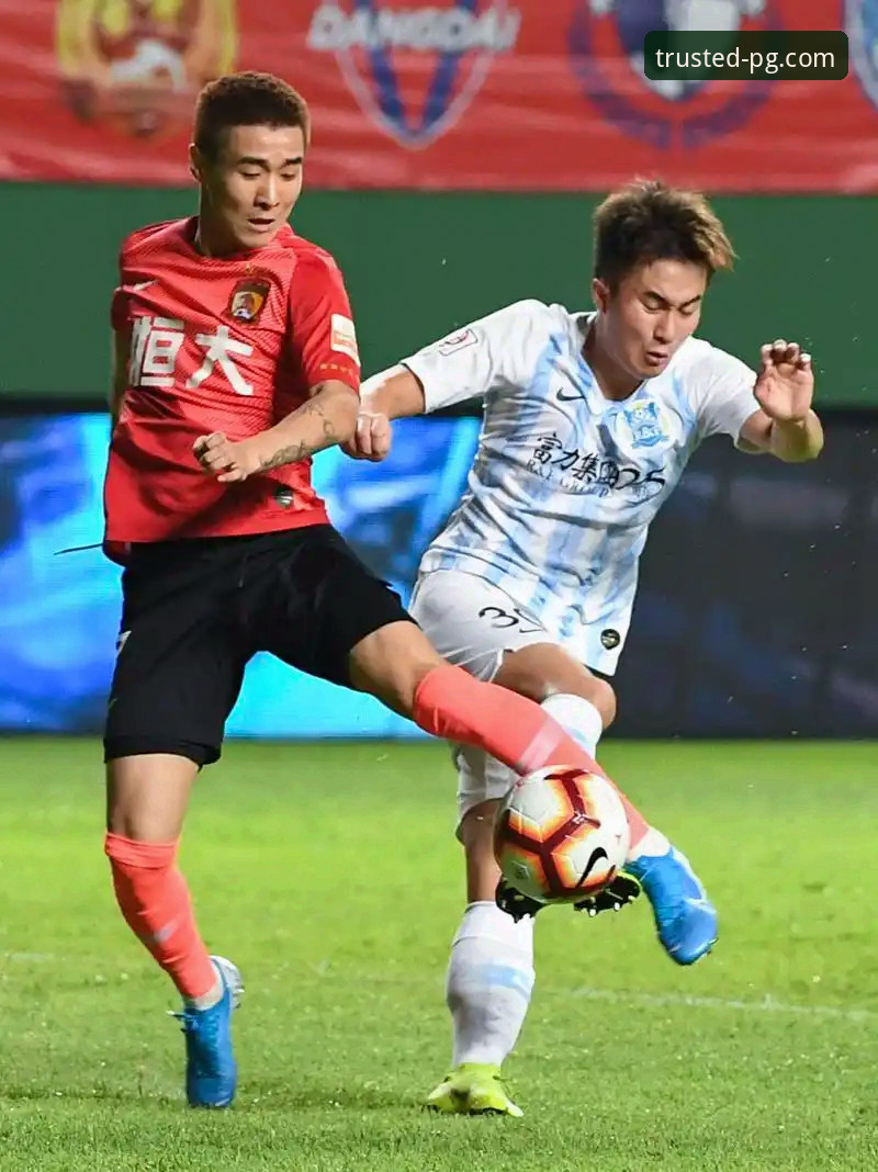 从恒大足球兴衰到理性投资：在PG娱乐平台理解商业与风险的完整指南