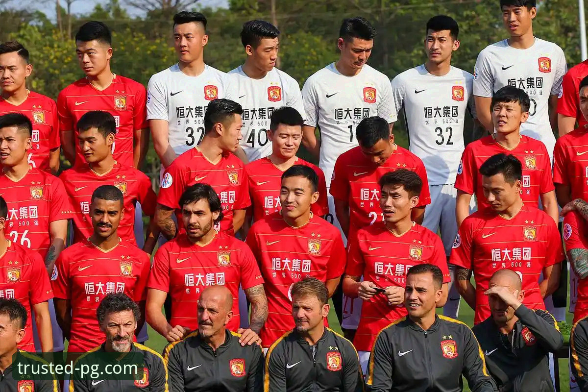 从恒大足球兴衰到理性投资：在PG娱乐平台理解商业与风险的完整指南